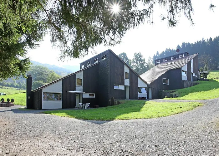 Charmantes In Skigebietsnaehe Feriehus Schmallenberg